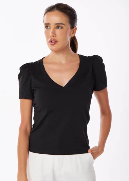 Blusa Ane Gola V Preta