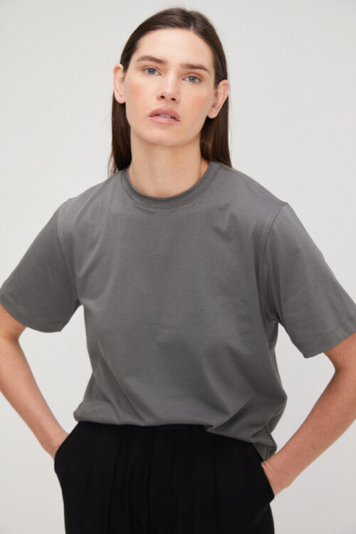 Camiseta Oversized Cinza